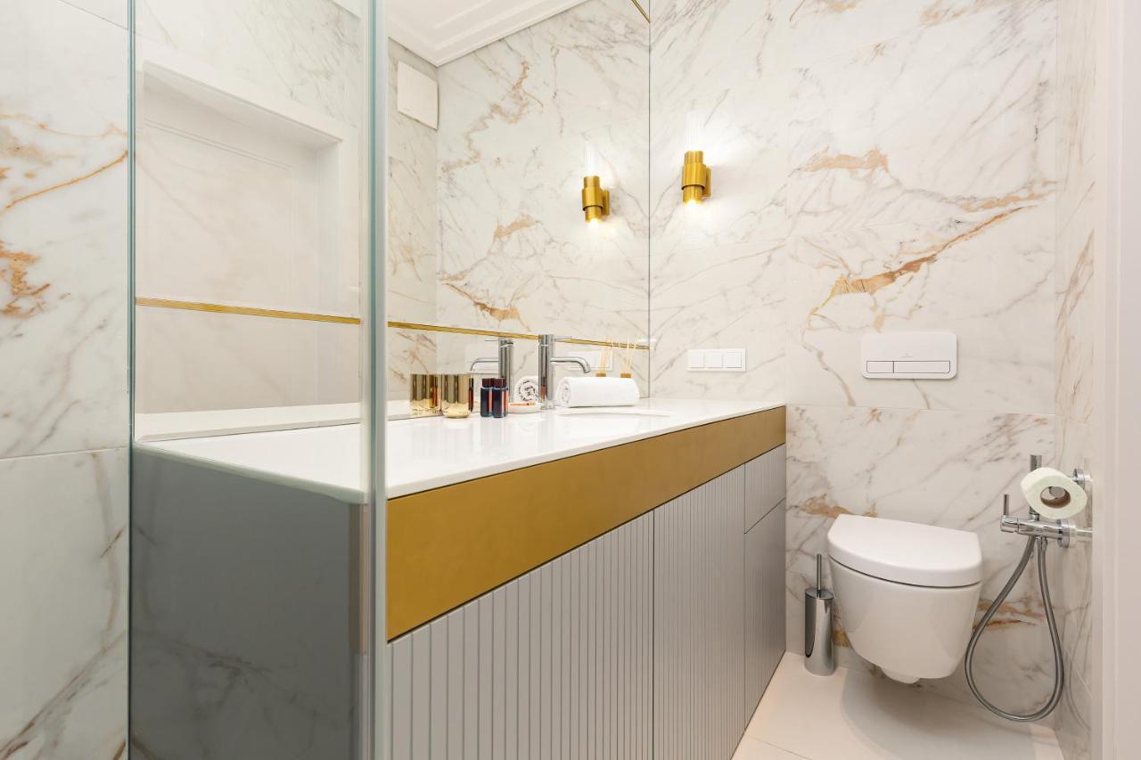 Mennica Residence Central Apartment By Renters Prestige วอร์ซอ ภายนอก รูปภาพ