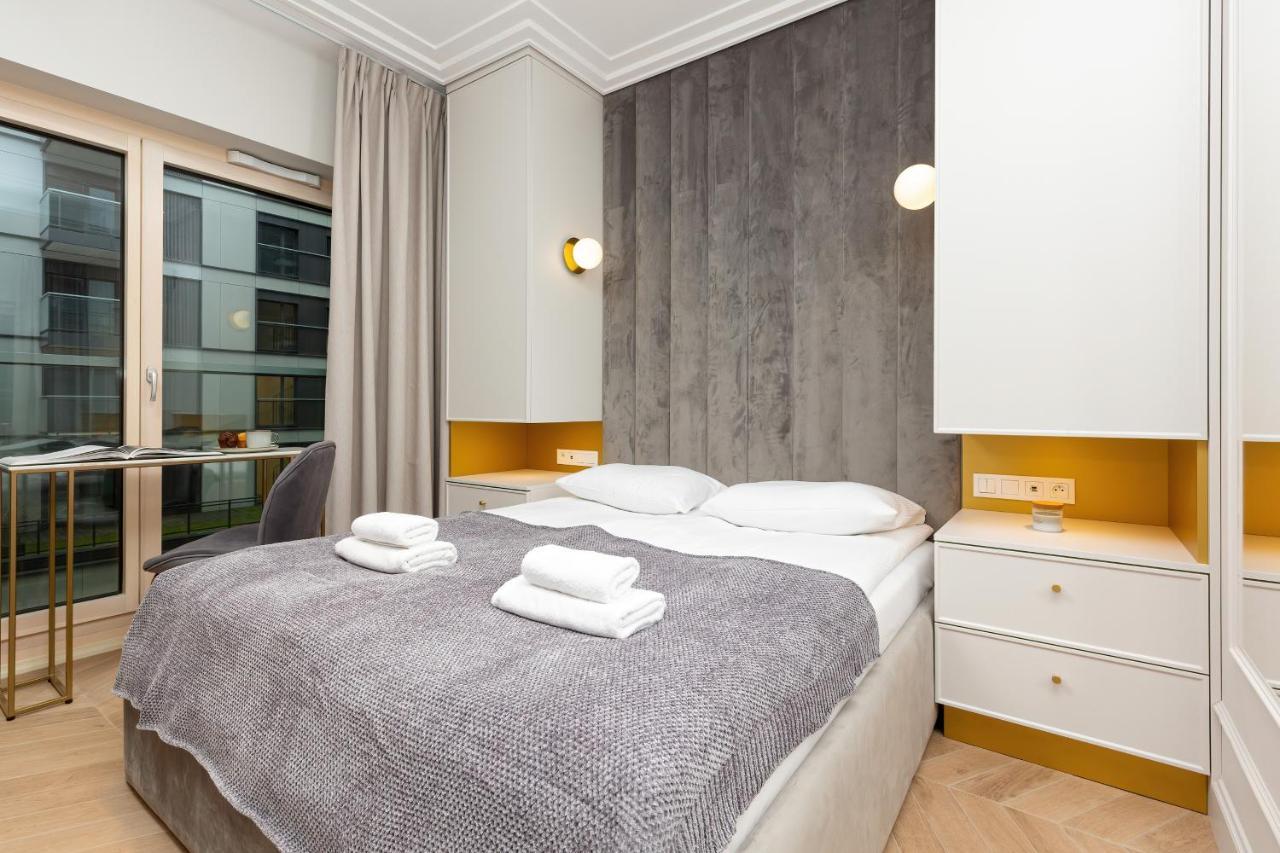 Mennica Residence Central Apartment By Renters Prestige วอร์ซอ ภายนอก รูปภาพ
