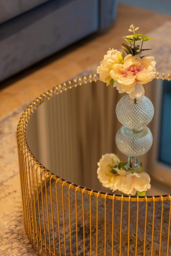 Mennica Residence Central Apartment By Renters Prestige วอร์ซอ ภายนอก รูปภาพ