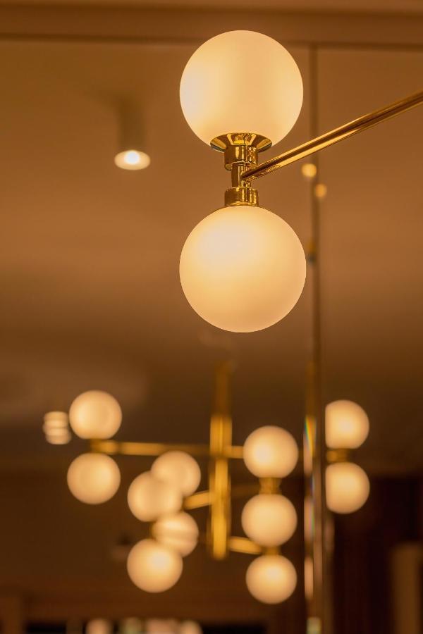 Mennica Residence Central Apartment By Renters Prestige วอร์ซอ ภายนอก รูปภาพ