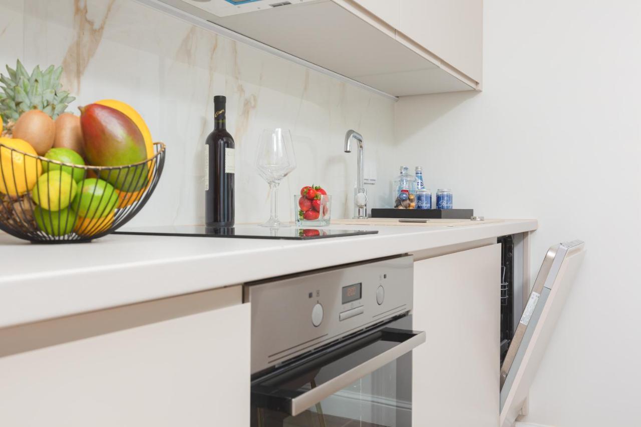 Mennica Residence Central Apartment By Renters Prestige วอร์ซอ ภายนอก รูปภาพ