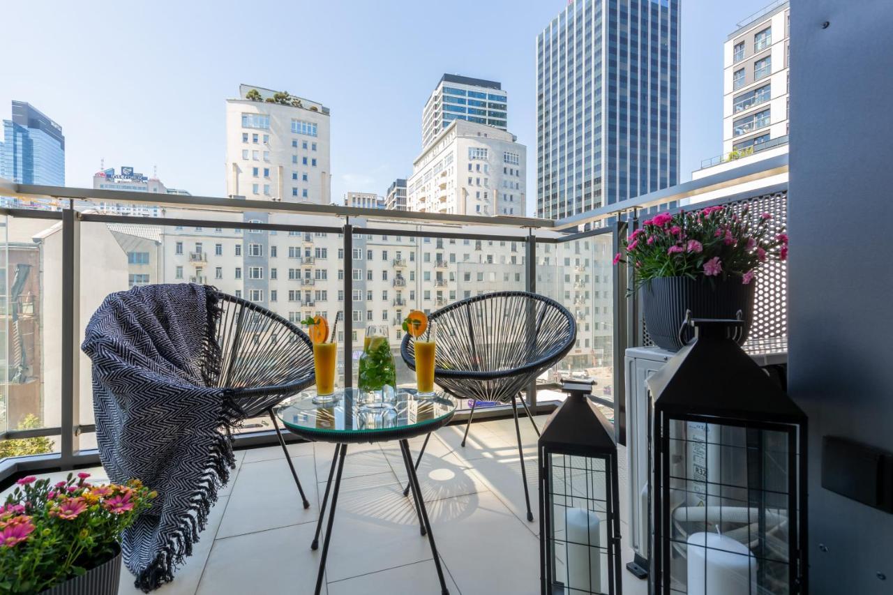 Mennica Residence Central Apartment By Renters Prestige วอร์ซอ ภายนอก รูปภาพ