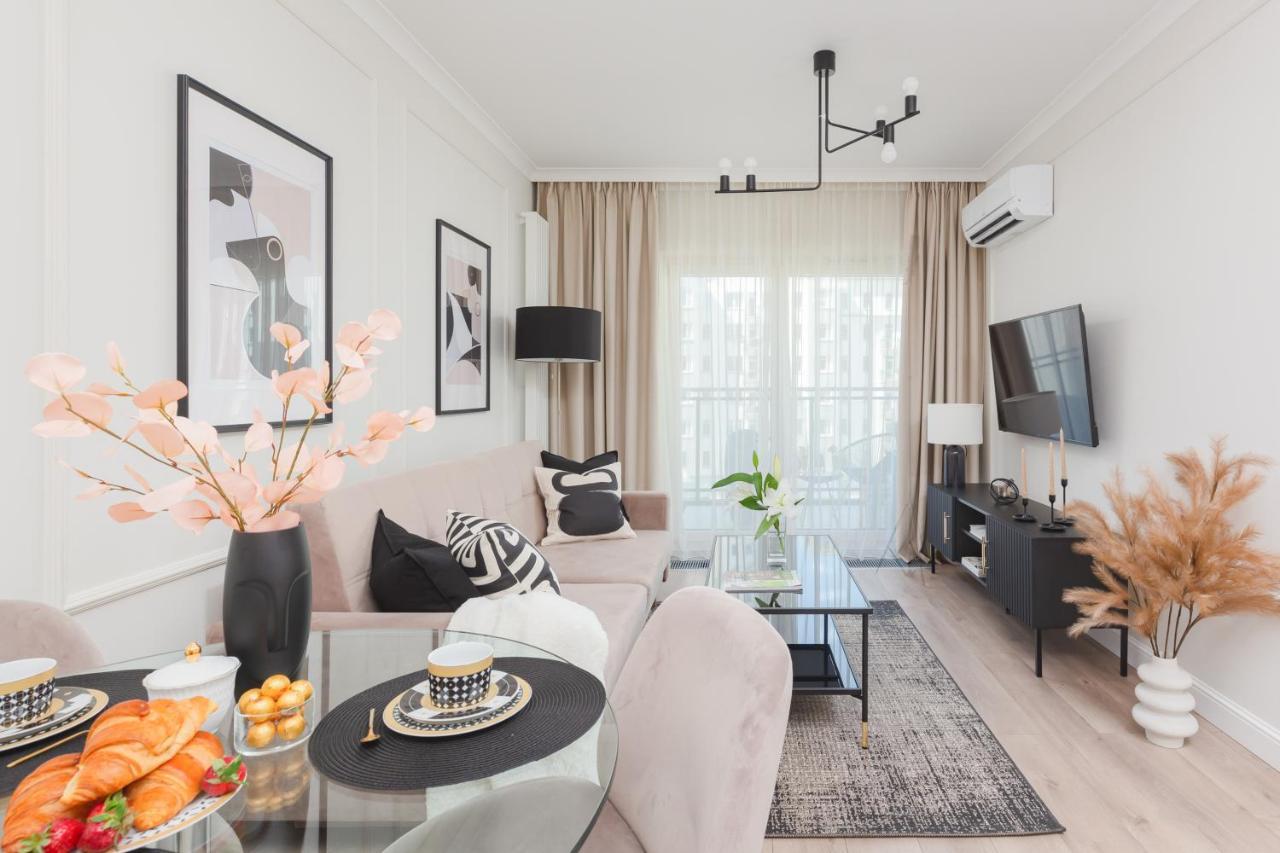 Mennica Residence Central Apartment By Renters Prestige วอร์ซอ ภายนอก รูปภาพ